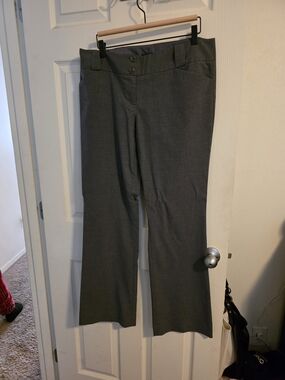 The Limited Gray Women's Dress Pants - Straight Fit